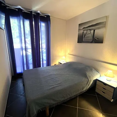 Splendide T3 Renove Avec Piscine Et Parking A 100m De La Mer, 6 Pers, Terrasse, Wifi - Fr-1-607-206 別荘 *