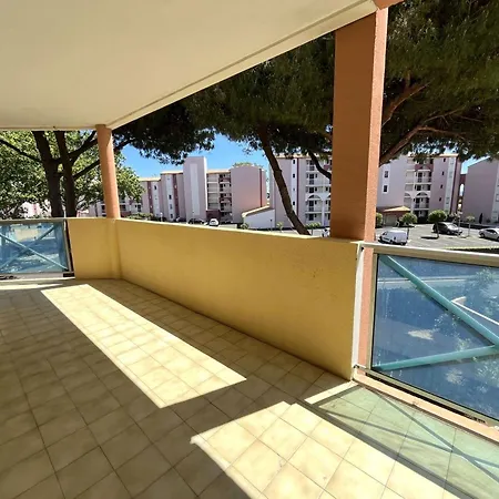 Splendide T3 Rénové Avec Piscine Et Parking à 100m De La Mer, 6 Pers, Terrasse, Wifi - Fr-1-607-206