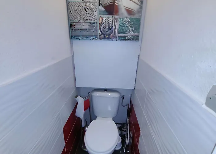 Σπίτι διακοπών Splendide T3 Renove Avec Piscine Et Parking A 100m De La Mer, 6 Pers, Terrasse, Wifi - Fr-1-607-206 *