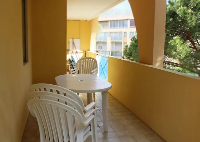 Σπίτι διακοπών Splendide T3 Renove Avec Piscine Et Parking A 100m De La Mer, 6 Pers, Terrasse, Wifi - Fr-1-607-206