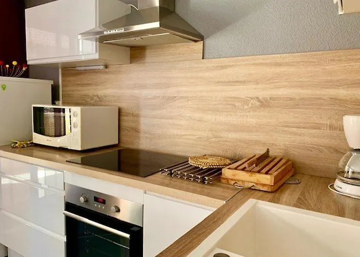Splendide T3 Renove Avec Piscine Et Parking A 100m De La Mer, 6 Pers, Terrasse, Wifi - Fr-1-607-206 Σπίτι διακοπών *